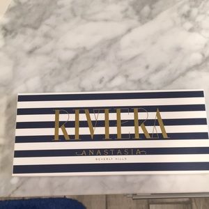 Brand new Anastasia Beverly Hills Riviera palette